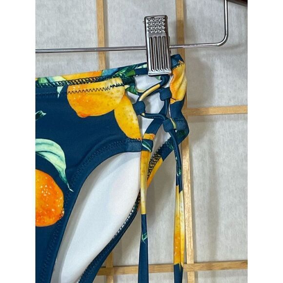 NWT CupShe Lemon XS Swim Bottom - Picture 3 of 8